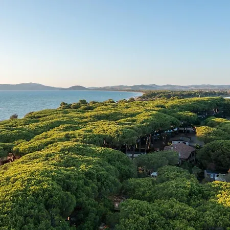 Torre Saline Sotto Pineta Sul Mare Della Giannella Βίλα *